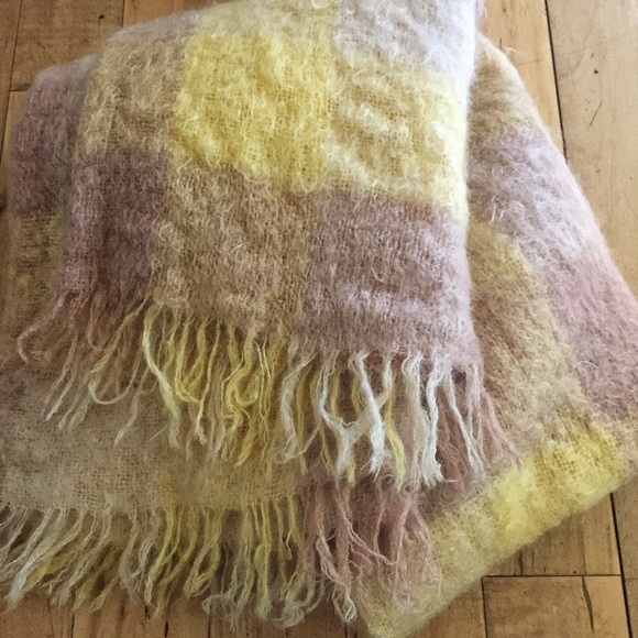 Vintage Hudson’s Bay Company Throw